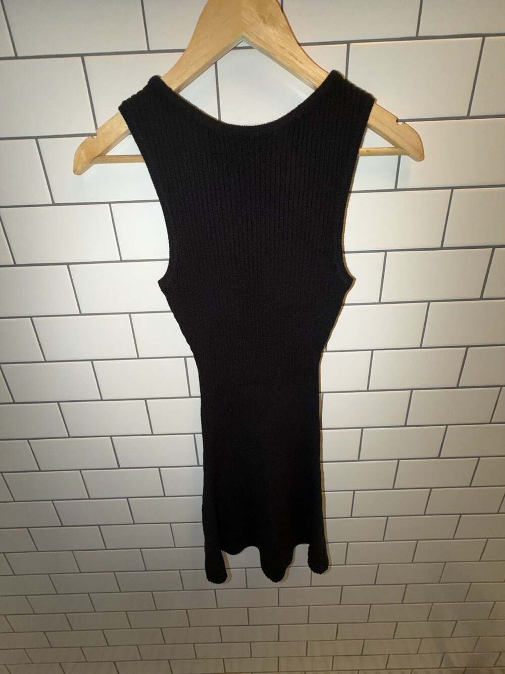 Sleeveless Rib Knit Shift Mini Dress – ,